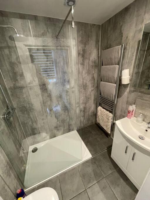 Elegant Studio In Central Hove - 5 Min Walk To Beach - 10 Min To Brighton Exterior foto
