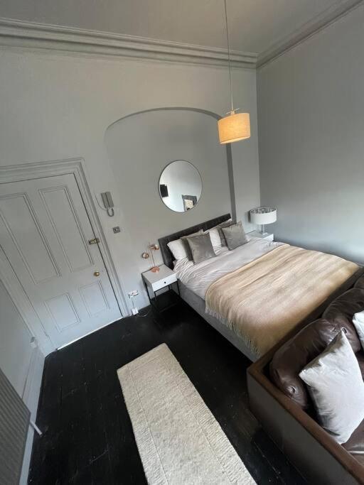 Elegant Studio In Central Hove - 5 Min Walk To Beach - 10 Min To Brighton Exterior foto