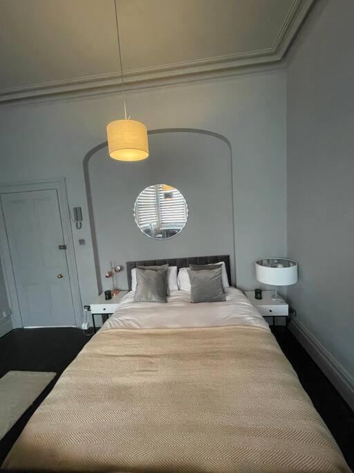 Elegant Studio In Central Hove - 5 Min Walk To Beach - 10 Min To Brighton Exterior foto